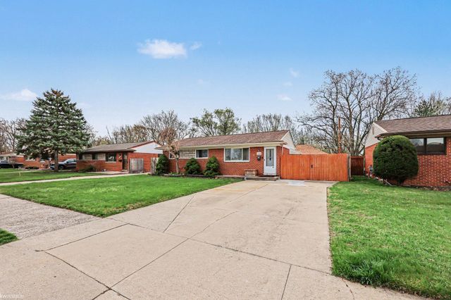 11160 Lesure Drive, Sterling Heights, MI 48312