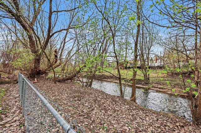 11160 Lesure Drive, Sterling Heights, MI 48312