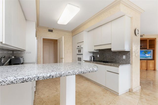 9601 Collins Ave 507, Bal Harbour, FL 33154