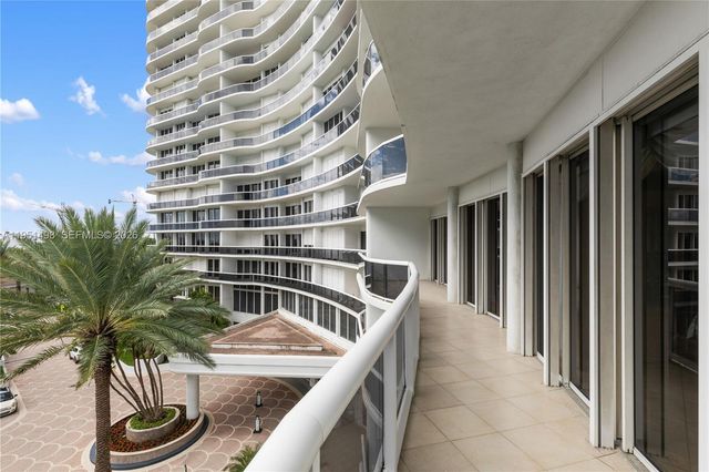 9601 Collins Ave 507, Bal Harbour, FL 33154