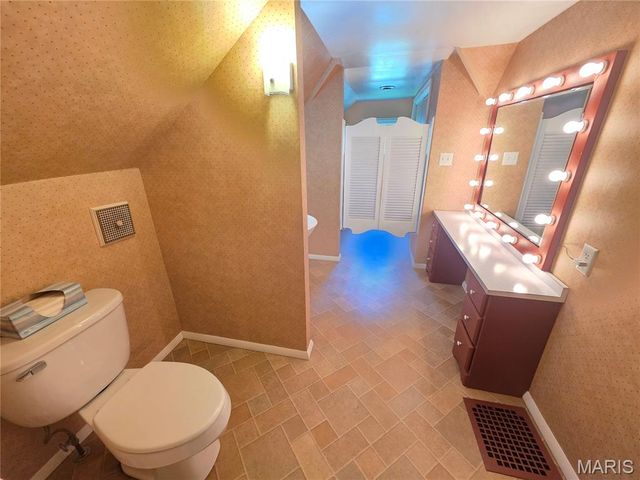 672 Jefferson Street, Ste Genevieve, MO 63670