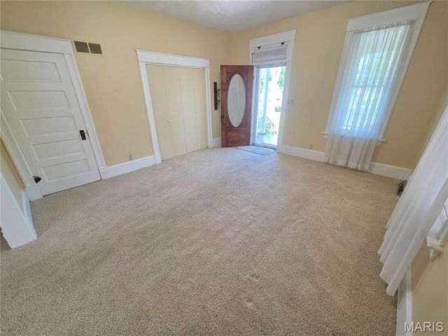 672 Jefferson Street, Ste Genevieve, MO 63670