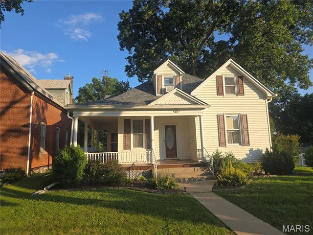 672 Jefferson Street, Ste Genevieve, MO 63670