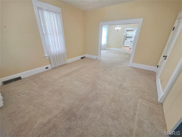 672 Jefferson Street, Ste Genevieve, MO 63670