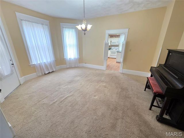 672 Jefferson Street, Ste Genevieve, MO 63670