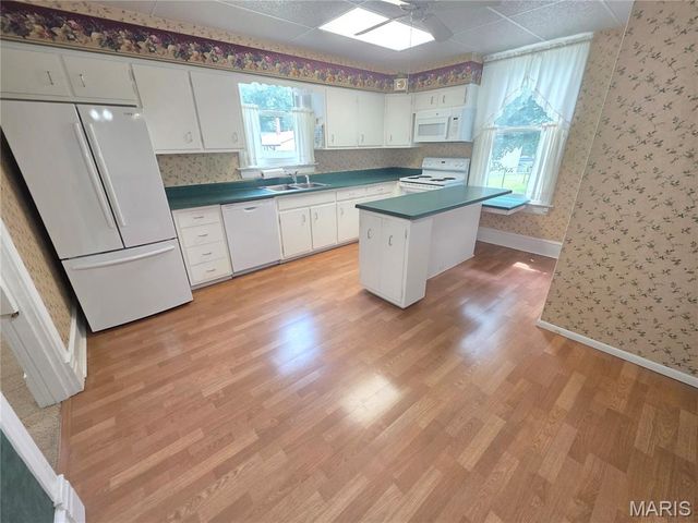 672 Jefferson Street, Ste Genevieve, MO 63670