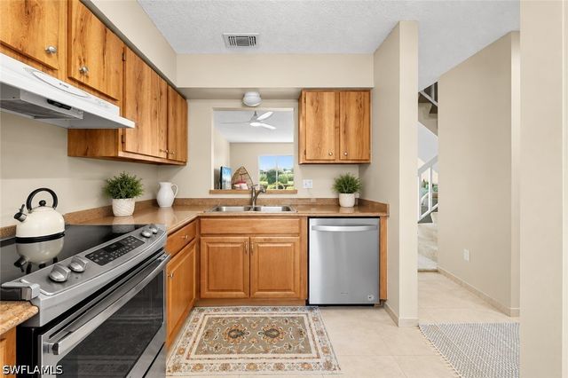 25484 Cockleshell DR 902, Bonita Springs, FL 34135