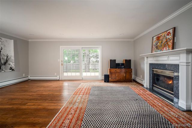 1051 Hartsough Street, Plymouth, MI 48170