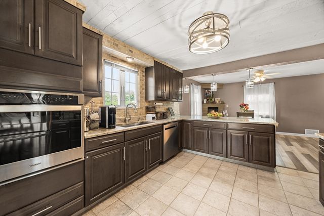 64 Railroad Avenue, Taunton, MA 02780
