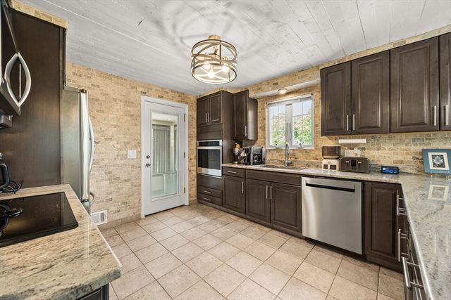 64 Railroad Avenue, Taunton, MA 02780