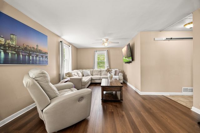 64 Railroad Avenue, Taunton, MA 02780