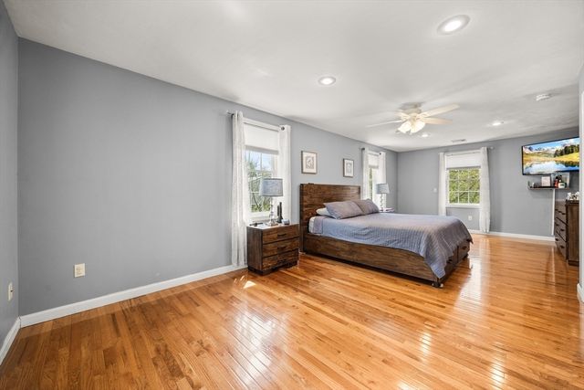 64 Railroad Avenue, Taunton, MA 02780