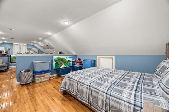 64 Railroad Avenue, Taunton, MA 02780
