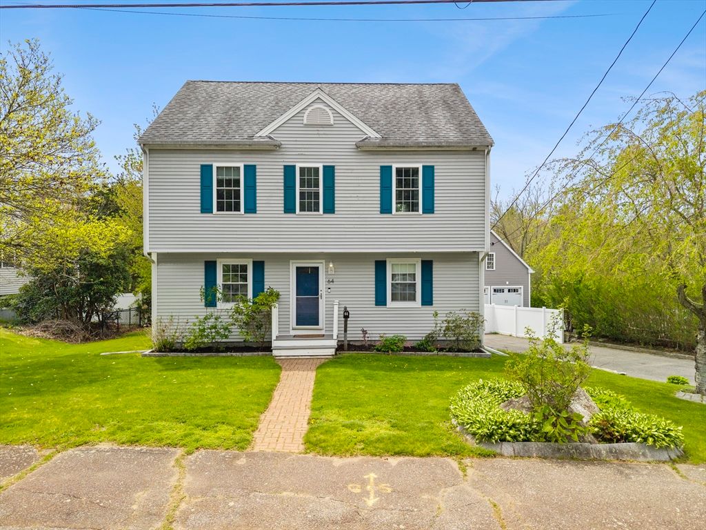64 Railroad Avenue, Taunton, MA 02780