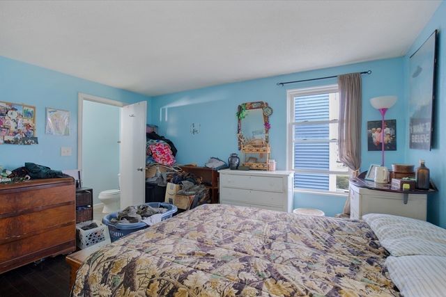 2 Marc Dr 2B7, Plymouth, MA 02360