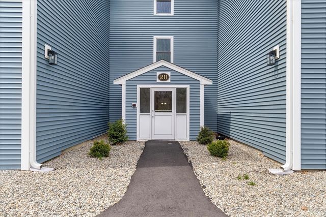 2 Marc Dr 2B7, Plymouth, MA 02360