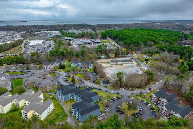 2 Marc Dr 2B7, Plymouth, MA 02360