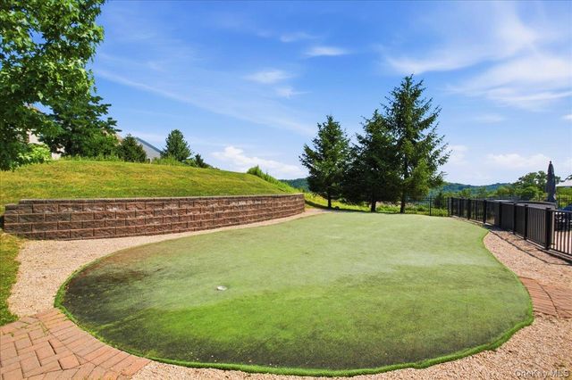 4 Reese Court, Carmel, NY 10512