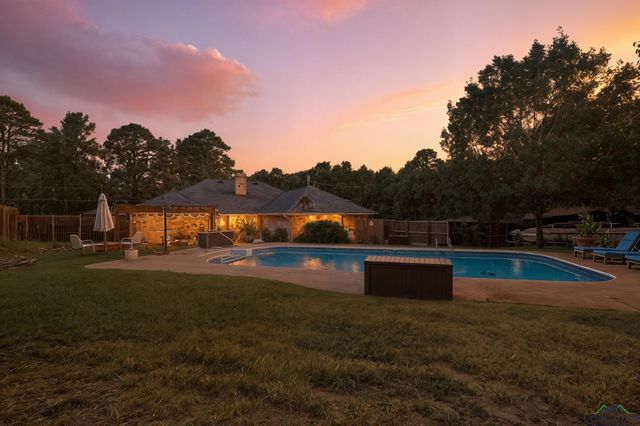 107 Woodridge Estates, Longview, TX 75602