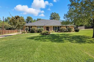 107 Woodridge Estates, Longview, TX 75602