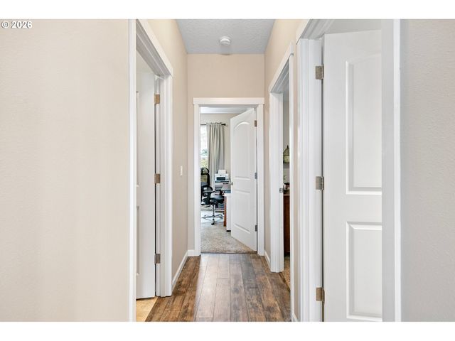 962 S 66TH Pl, Springfield, OR 97478