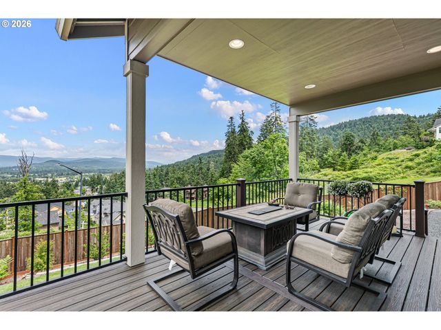 962 S 66TH Pl, Springfield, OR 97478