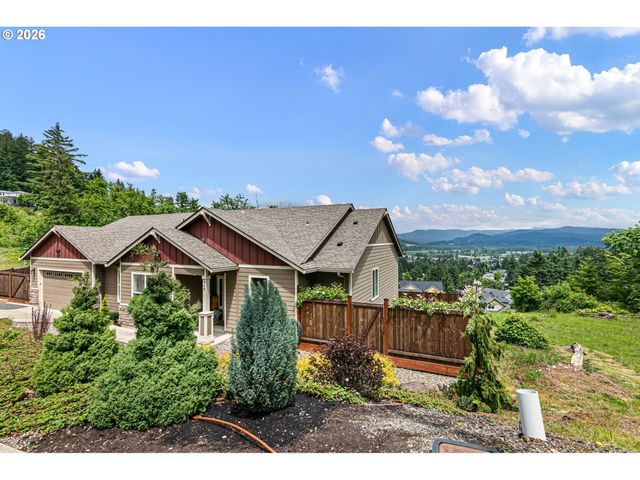 962 S 66TH Pl, Springfield, OR 97478