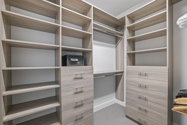 7015 NW 27th Avenue, Boca Raton, FL 33496