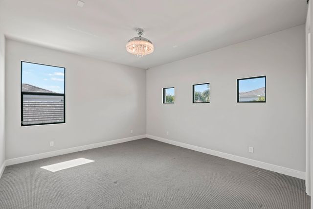 7015 NW 27th Avenue, Boca Raton, FL 33496