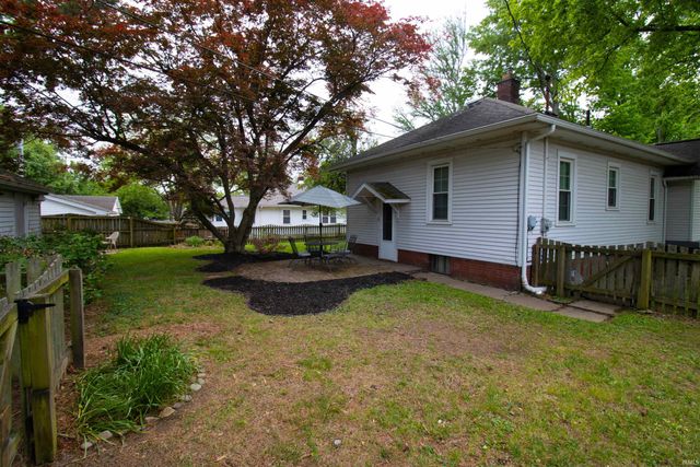 950 S Villa Drive, Evansville, IN 47714