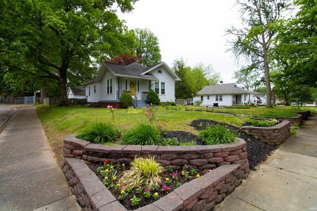 950 S Villa Drive, Evansville, IN 47714