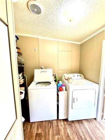 1090 River Woods Drive, Madison, GA 30650
