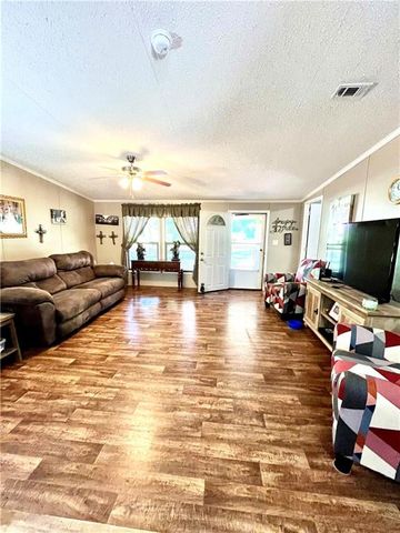 1090 River Woods Drive, Madison, GA 30650