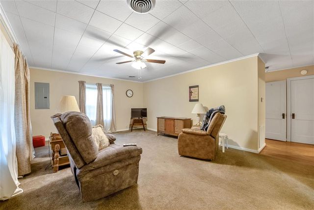 306 Coffee Street, Dequincy, LA 70633