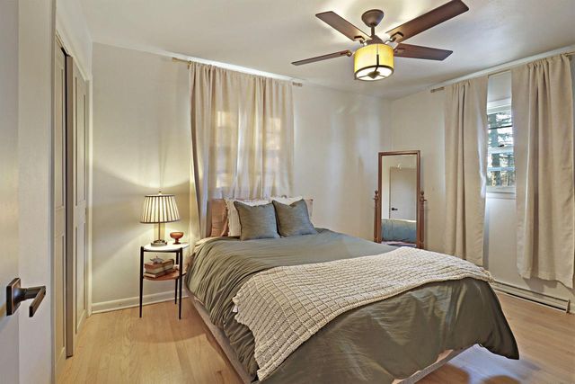 5530 Old Oak LANE, Racine, WI 53402