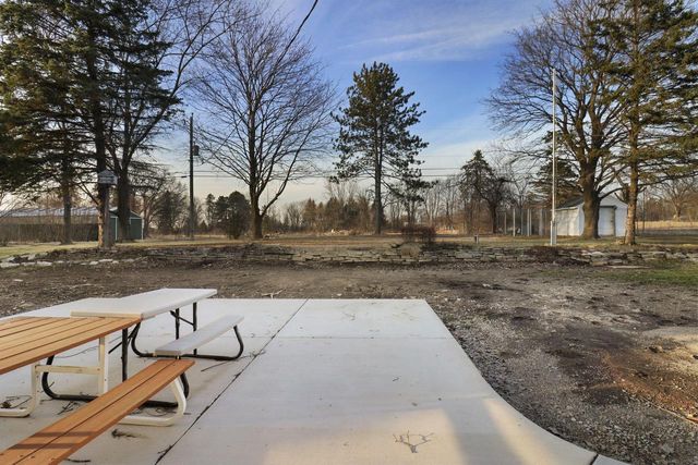 5530 Old Oak LANE, Racine, WI 53402