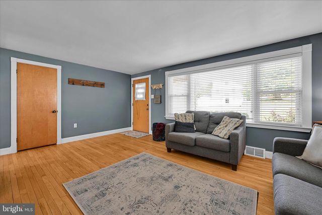 3523 LANTANA AVE, Reading, PA 19605