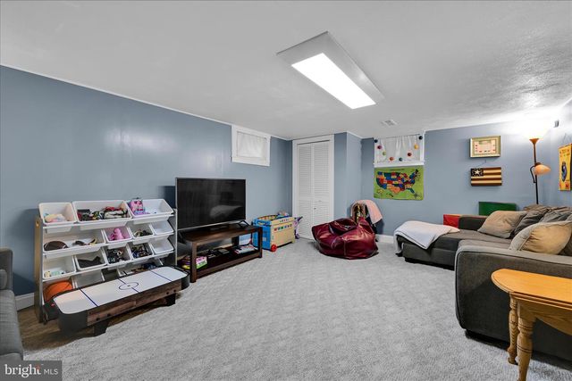 3523 LANTANA AVE, Reading, PA 19605
