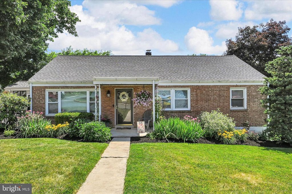 3523 LANTANA AVE, Reading, PA 19605