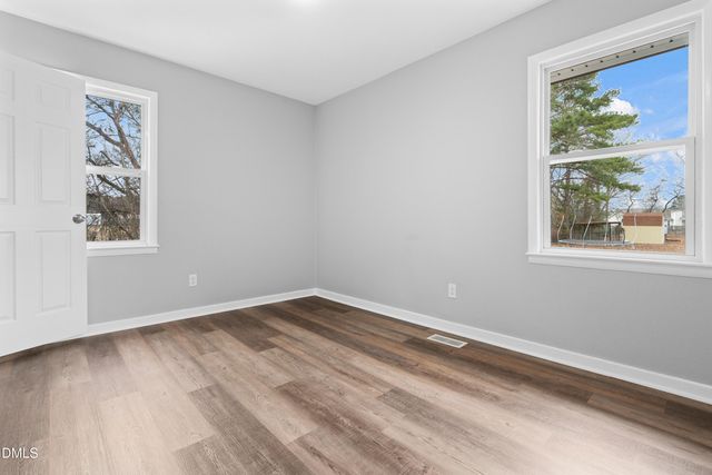 6010 Muscat Road, Hope Mills, NC 28348