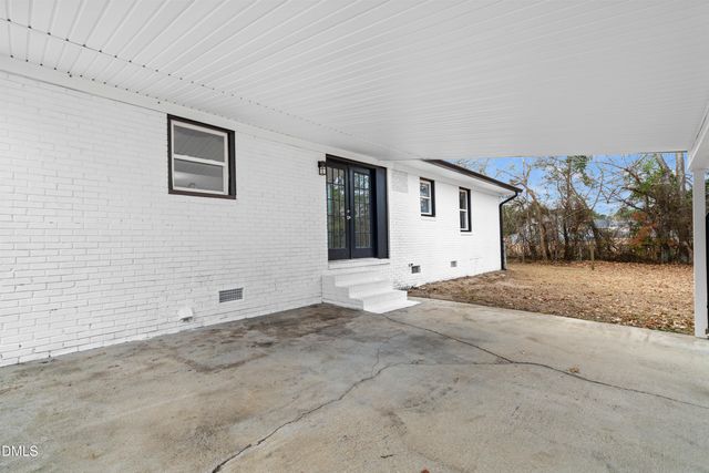 6010 Muscat Road, Hope Mills, NC 28348