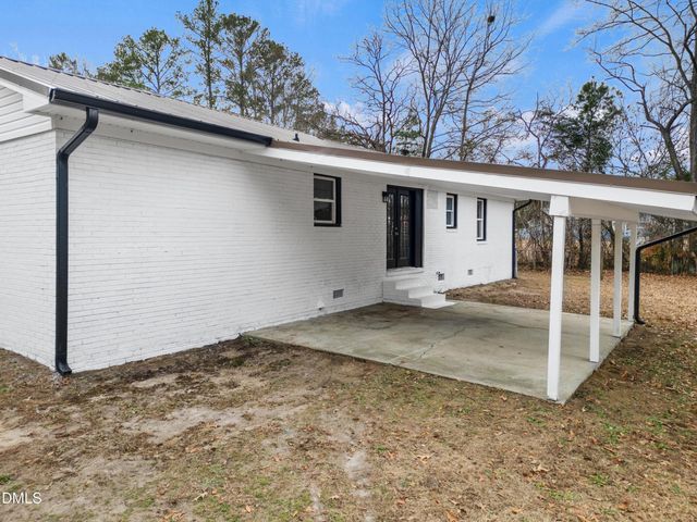 6010 Muscat Road, Hope Mills, NC 28348