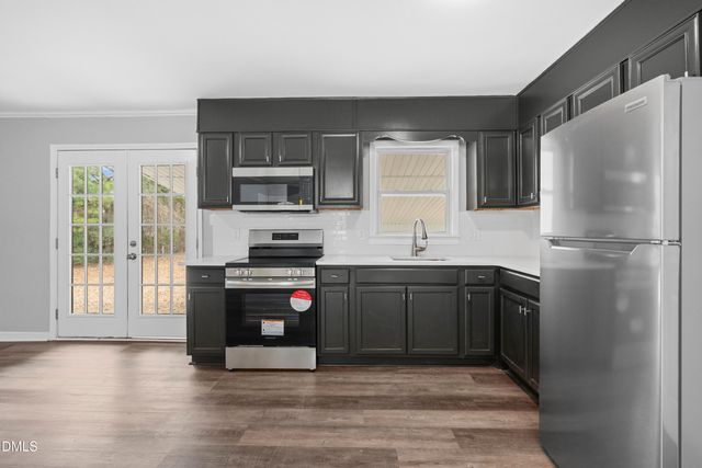 6010 Muscat Road, Hope Mills, NC 28348