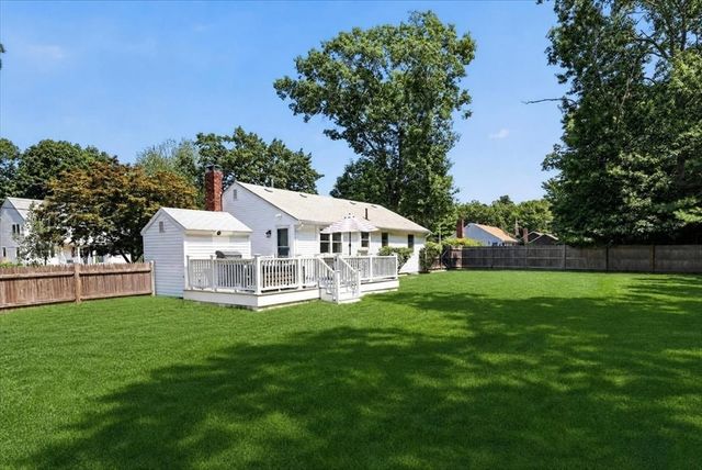 27 John Adams Drive, Norwell, MA 02061