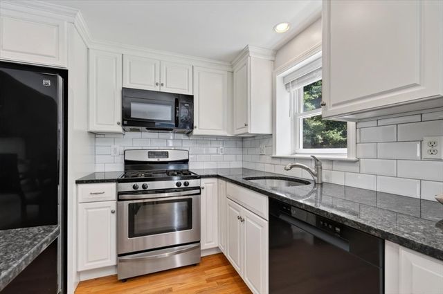 27 John Adams Drive, Norwell, MA 02061