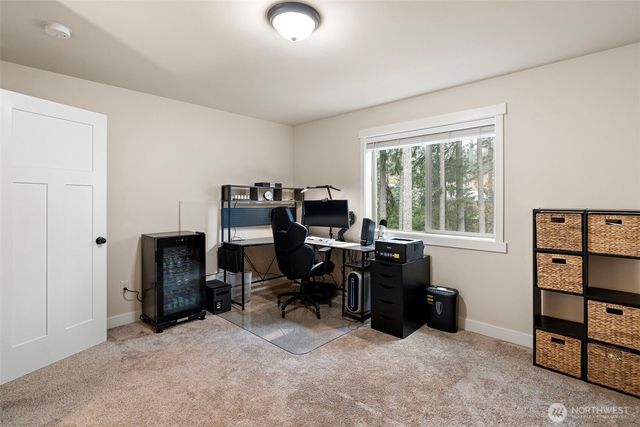 901 SW Norpoint Court, Port Orchard, WA 98367