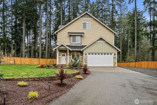 901 SW Norpoint Court, Port Orchard, WA 98367