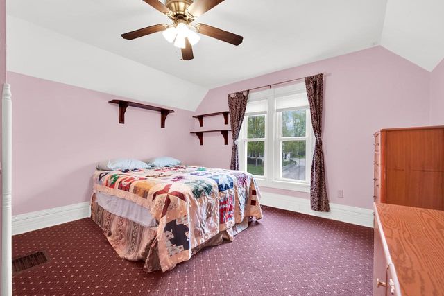 116 Washington AVENUE, Waukesha, WI 53188