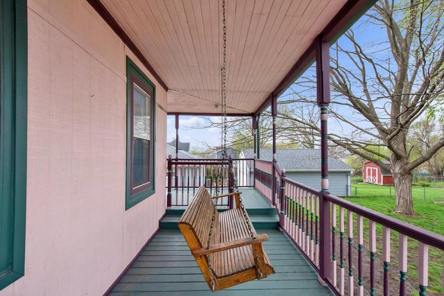 116 Washington AVENUE, Waukesha, WI 53188