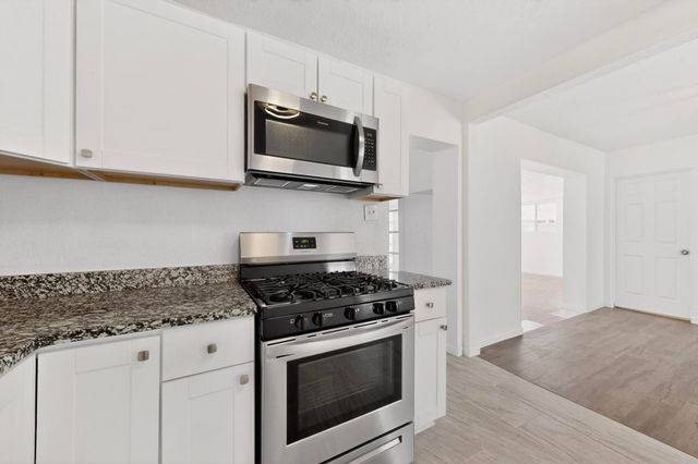 8715 Claremont Avenue NE, Albuquerque, NM 87112